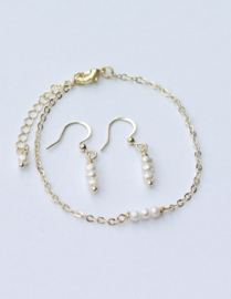 Zoetwaterparel oorbellen gold plated