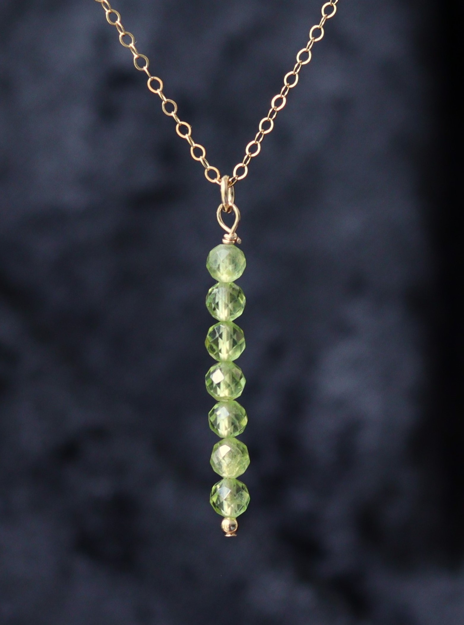 Peridoot tube 14 k gold filled gouden of zilveren ketting