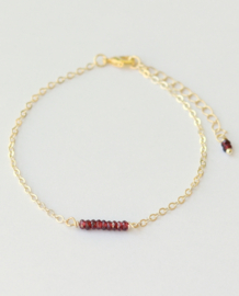 Granaat armband gold plated