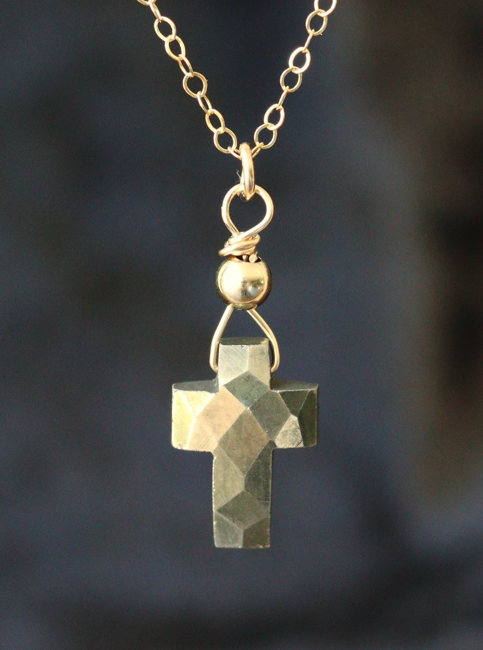 Pyriet kruis 14k gold filled gouden hanger ketting