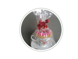 Theekopje bloemen met speldenkussen    NIEUW!!!