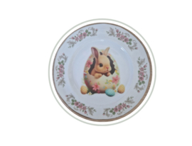 Gedecoreerd vintage bordje konijn in ei   NIEUW!!!