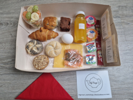 BY CAATJE ONTBIJT / HIGH TEA BOXEN + LOSSE PRODUCTEN + SOEPEN