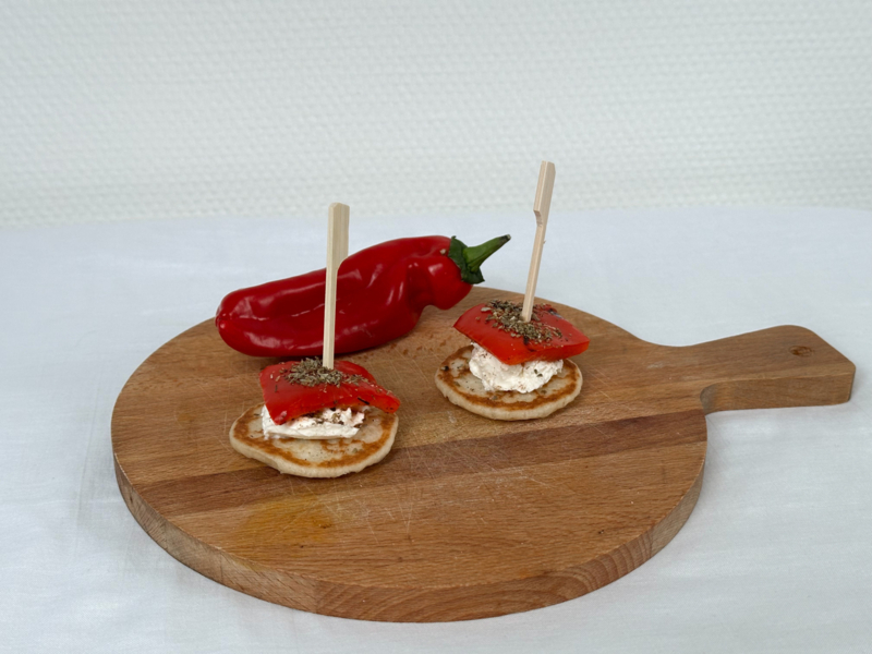 Set blini's met gegrilde paprika (2 stuks) - als aanvulling op een high tea (box)