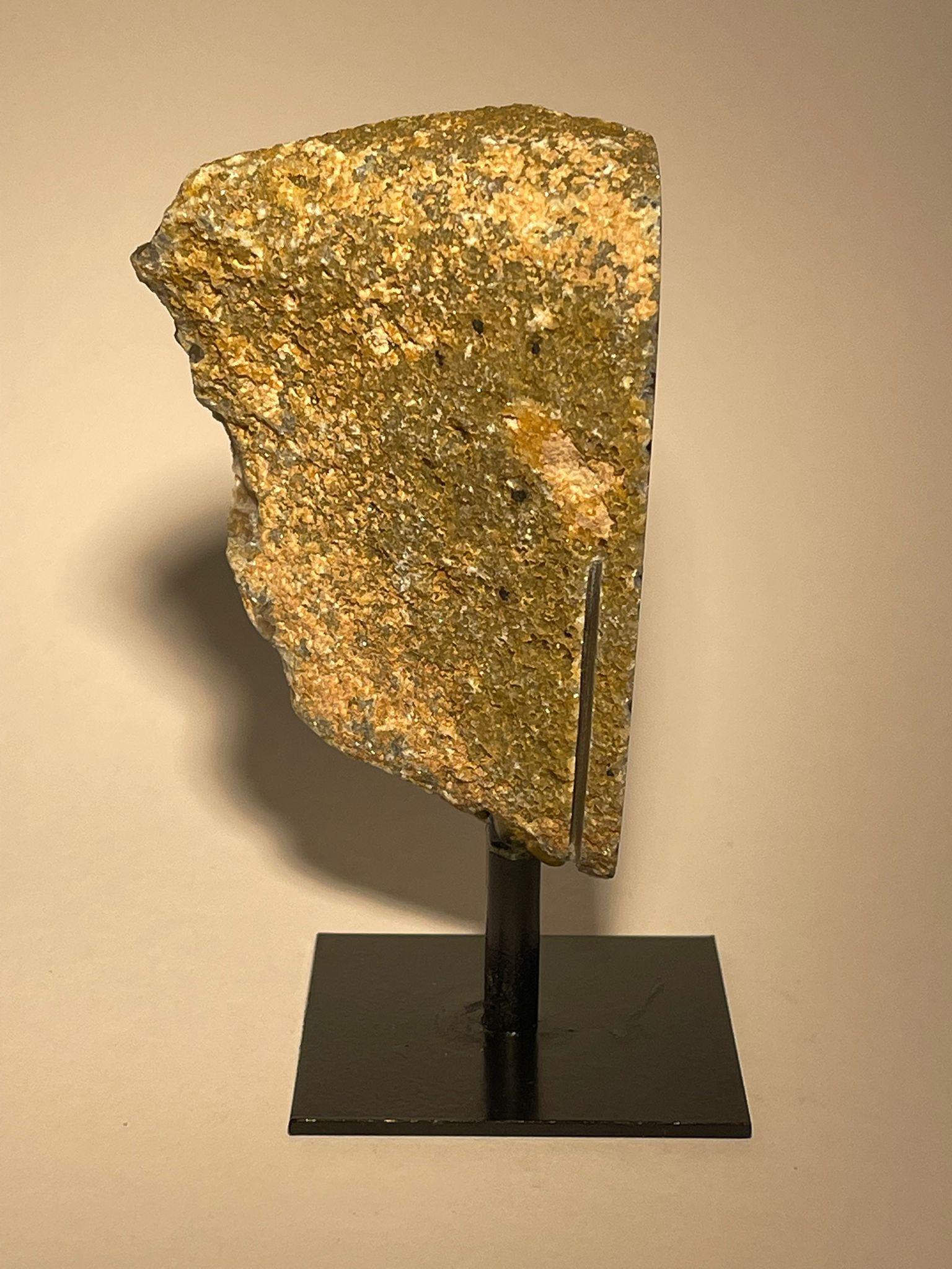 Druzy agaat op standaard