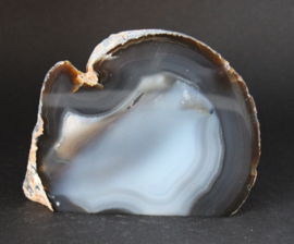 Agaat op standvlak (met blauw)