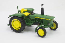 John Deere 820 | UITVERKOCHT!