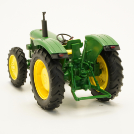 John Deere 1130 MFWD