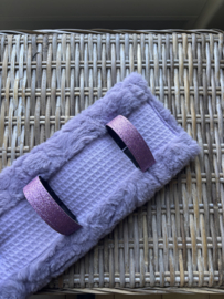 Harnesspad curly fur lilac