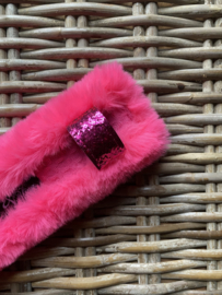 Nosepad budget fur hot pink