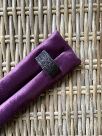 Neusbeen onderlegger velvet dark purple
