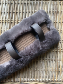 Harnesspad luxury dark taupe fur