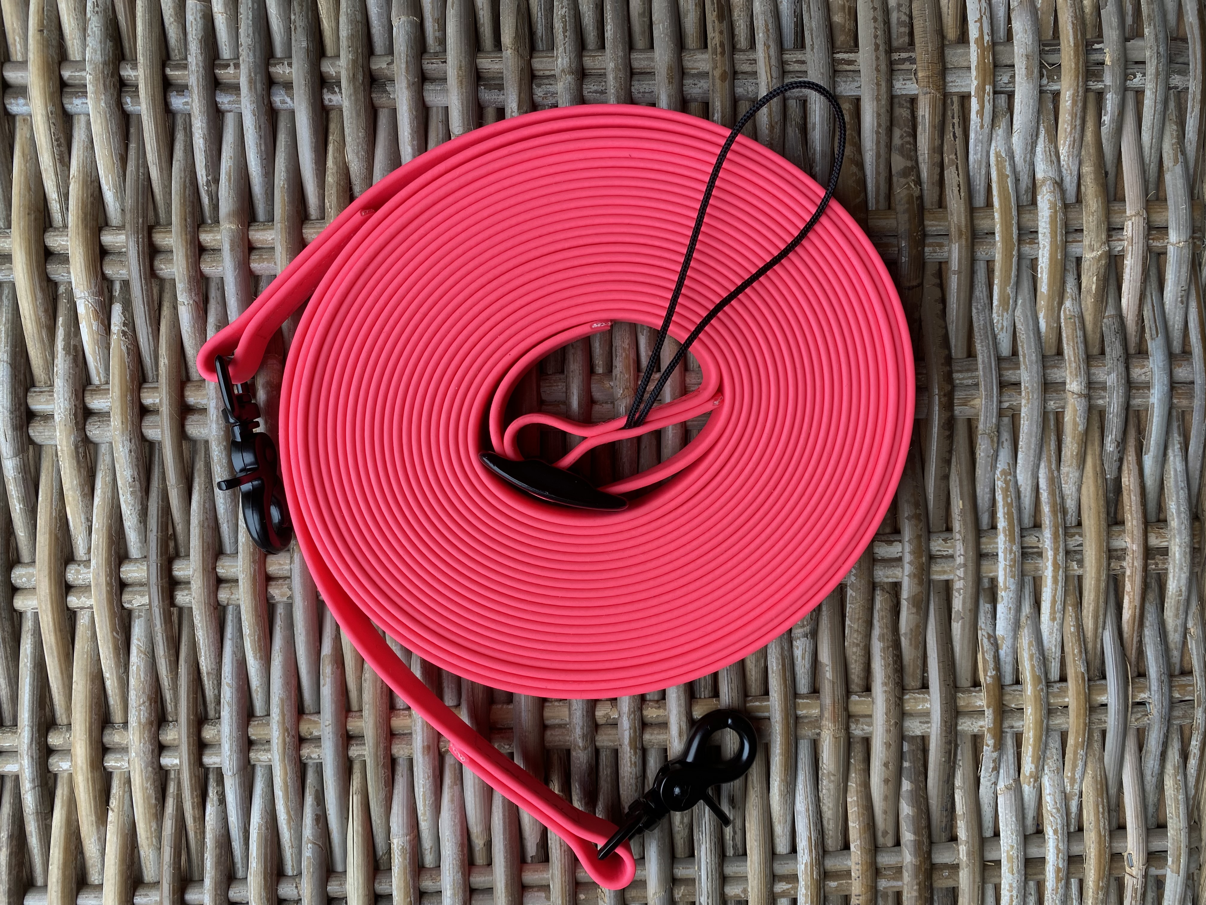 Leidsels volledig biothane neon pink