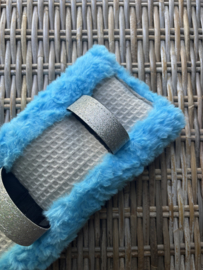 Harnesspad curly fur sky blue