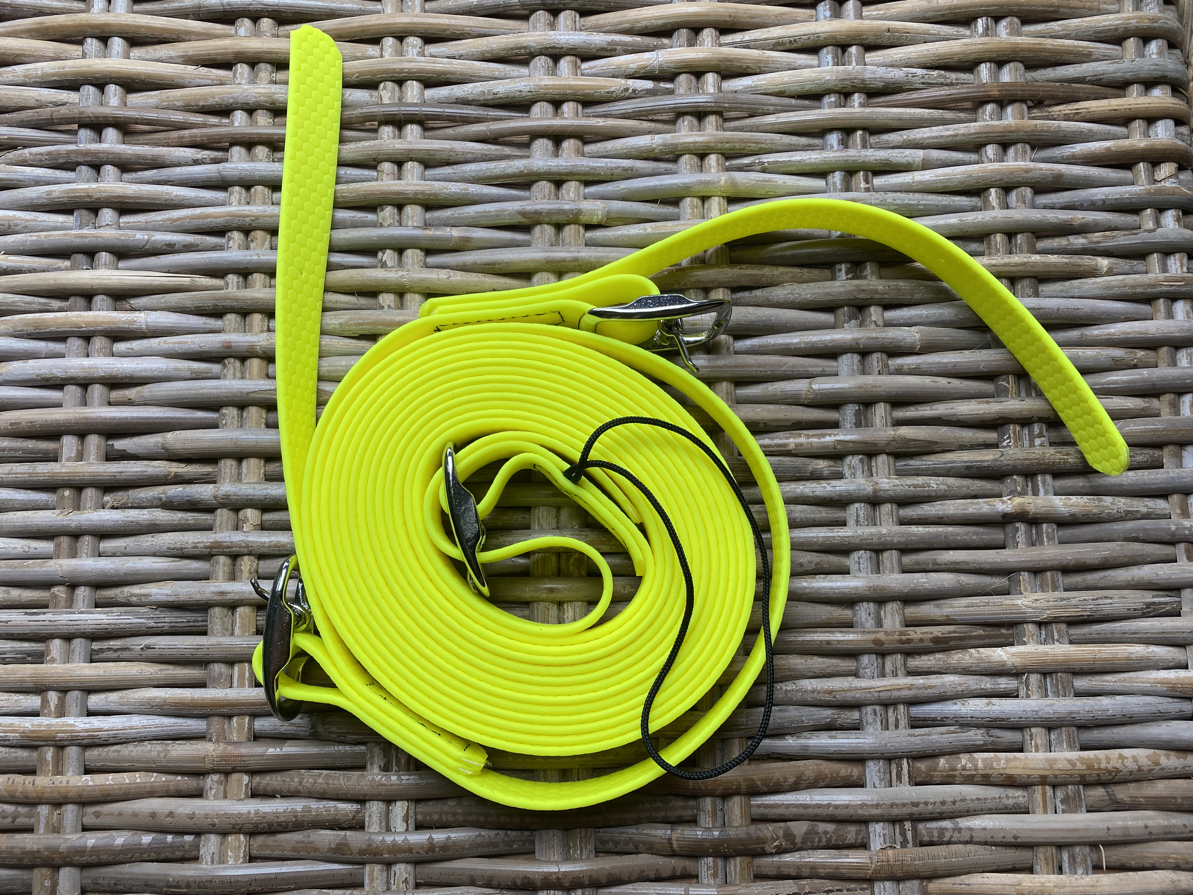Reins full hexagon grip neon yellow
