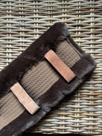 Harnesspad budget fur dark brown | shetty