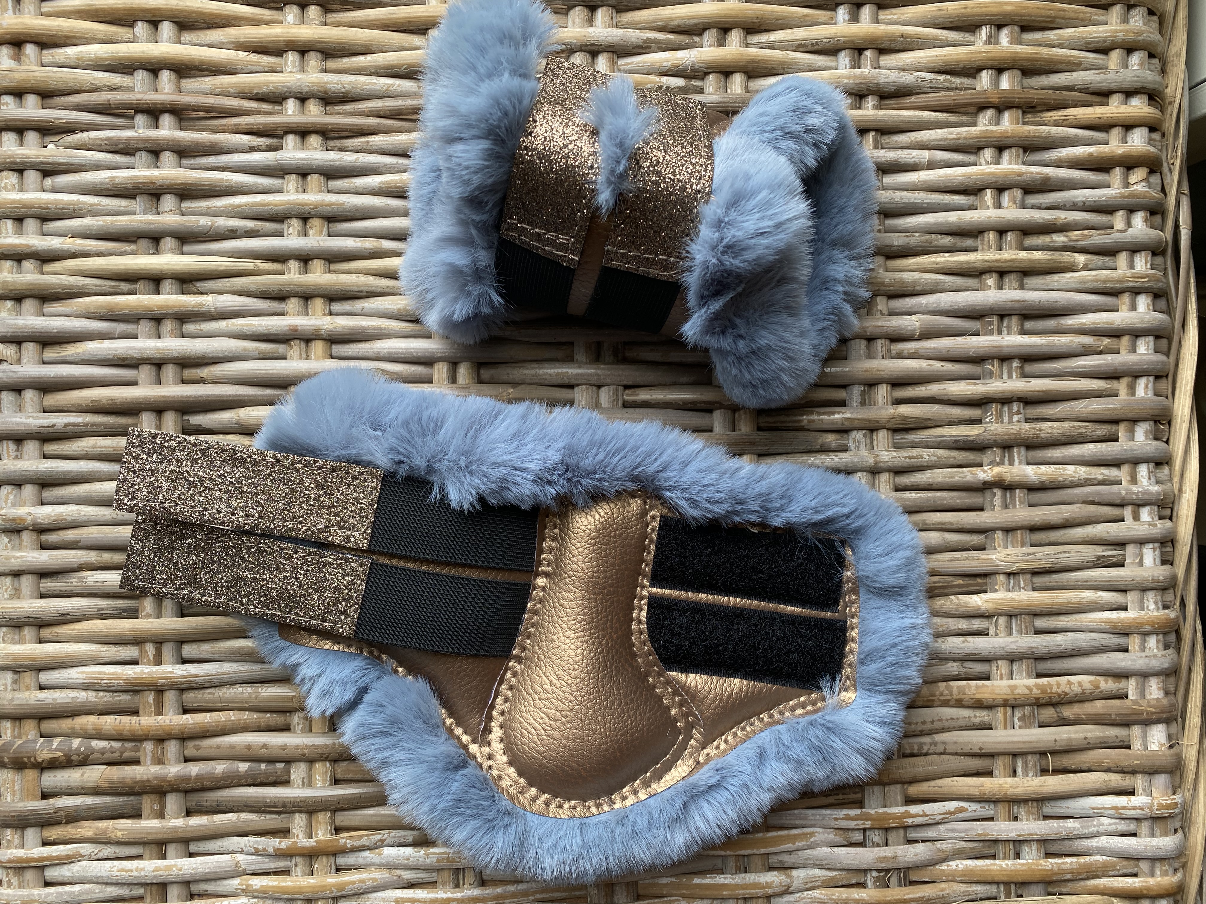 Flextrainers luxury fur jeans