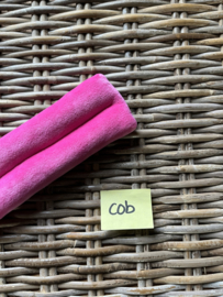 Chin pad matte velvet fuchsia | cob