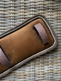 Tuigonderlegger velvet bruin