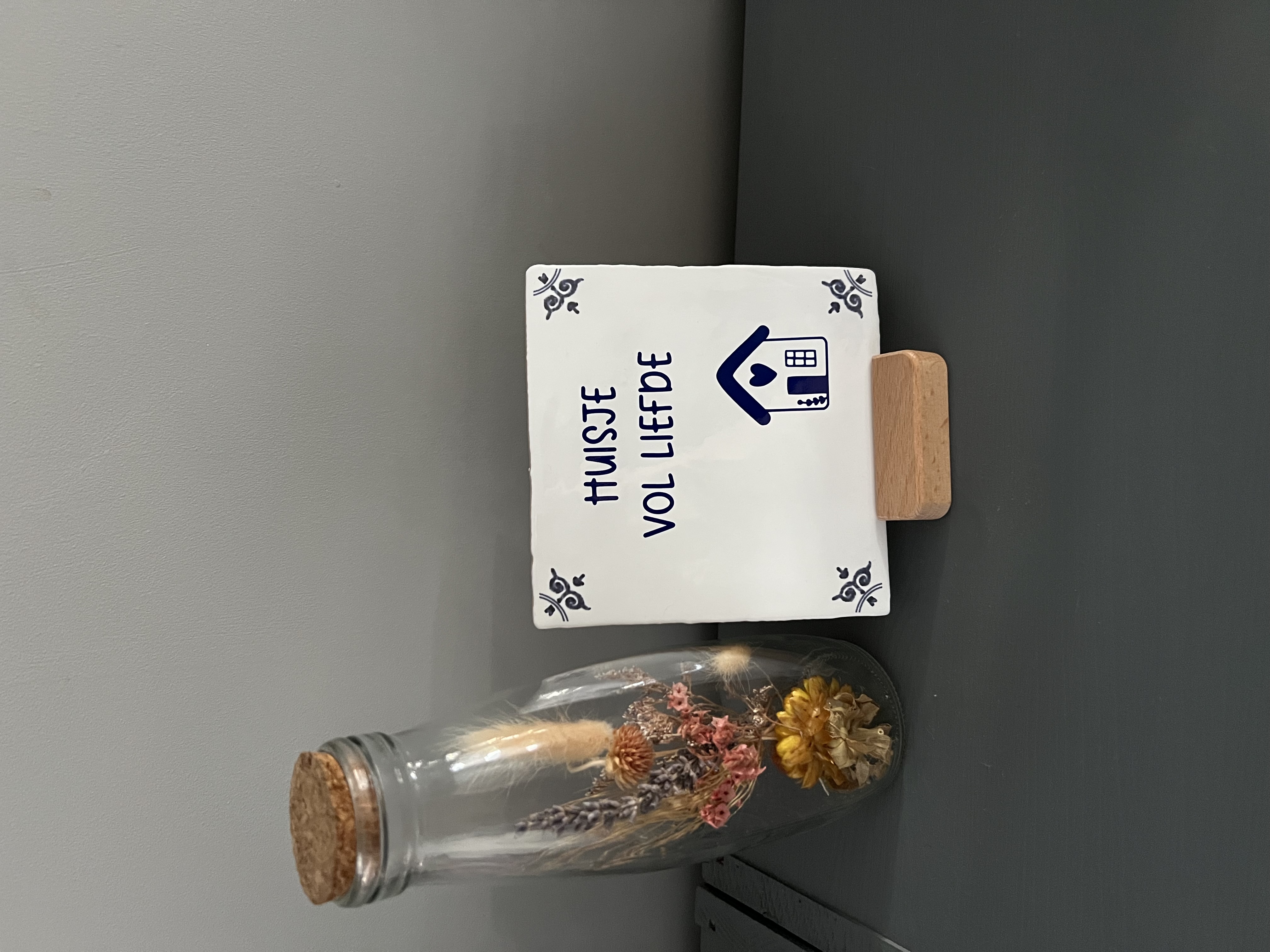 Oud hollands tegeltje ‘huisje vol liefde’