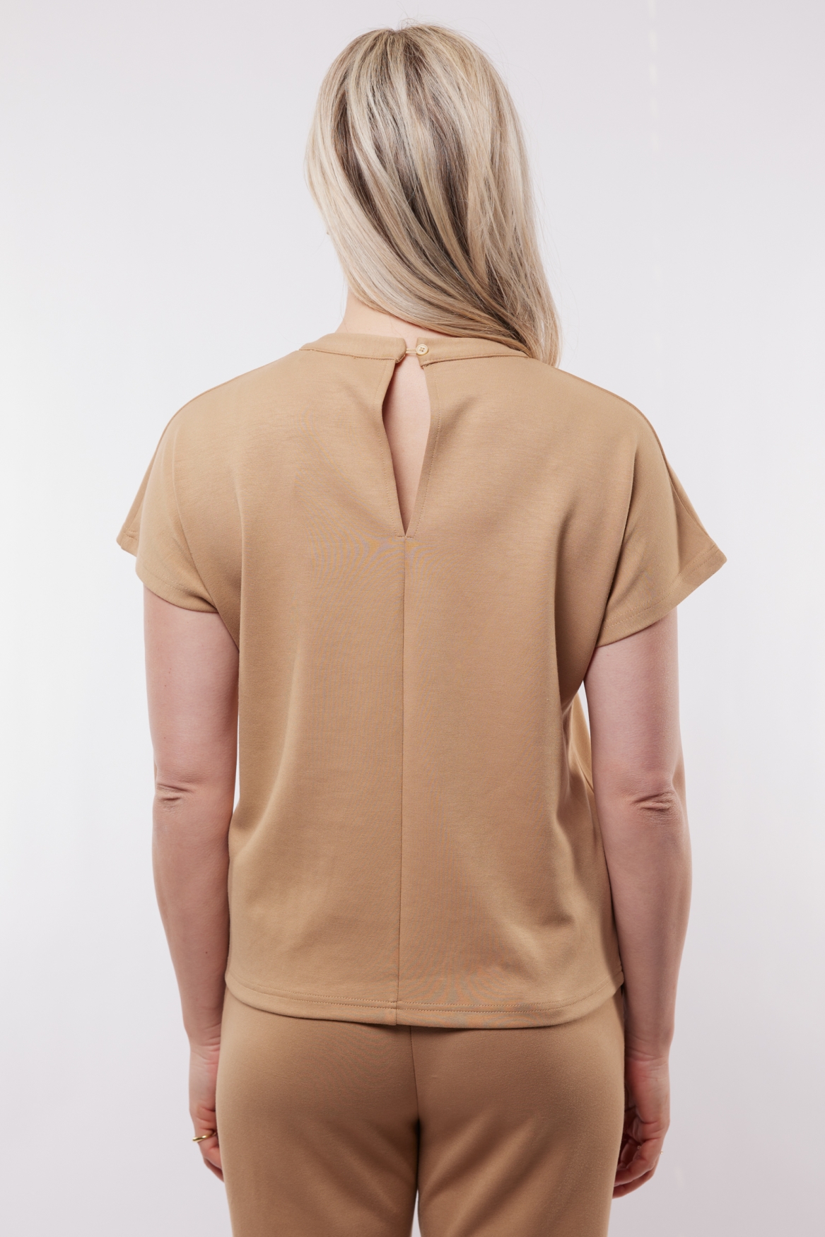 C&S The Label Tess top light camel 25NQH01