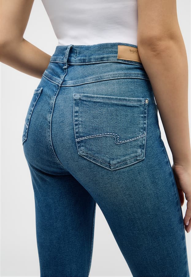 Angels. SKINNY Mid blue used LENGHT 30 325 color 3358 FIT12