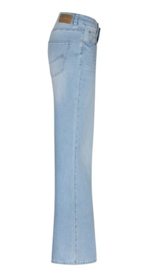 RED BUTTON Brielle flare denim light blue LENGTH33 SRB4846