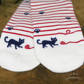 Ecru katten sokken gestreept met pootjes mt.35-40