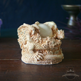 Dragon figure secret trinket box 'sea'