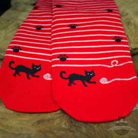 Rote Socken gestreift mit Katzentatzen Größe 35-40