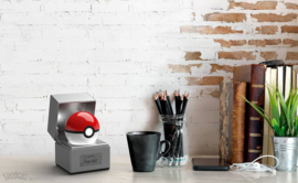 Pokémon Poké Ball Die-cast Replica Official