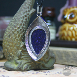 Retro necklace with gemstone Blue Goldstone