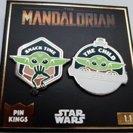 The Mandalorian Baby Yoda Official Pin Badge Set 1.1