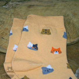 Orange cat socks with small heads size 35-39