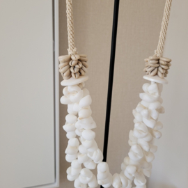 Schelpenketting JUMLAH