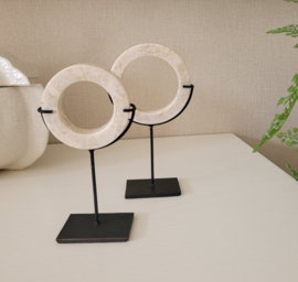 Luxe marmeren ornament op stalen voetje