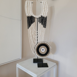 Schelpenketting op voet Mastero