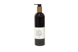 Leeff Shower Gel Fabulous Fig "Every day a fresh start"