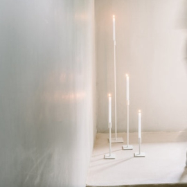 Vloerkandelaar Leeff 'Finn" Wit hoog 1 meter