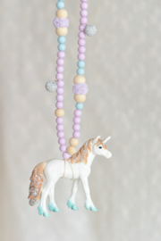 Lila kinderketting met Schleich unicorn!