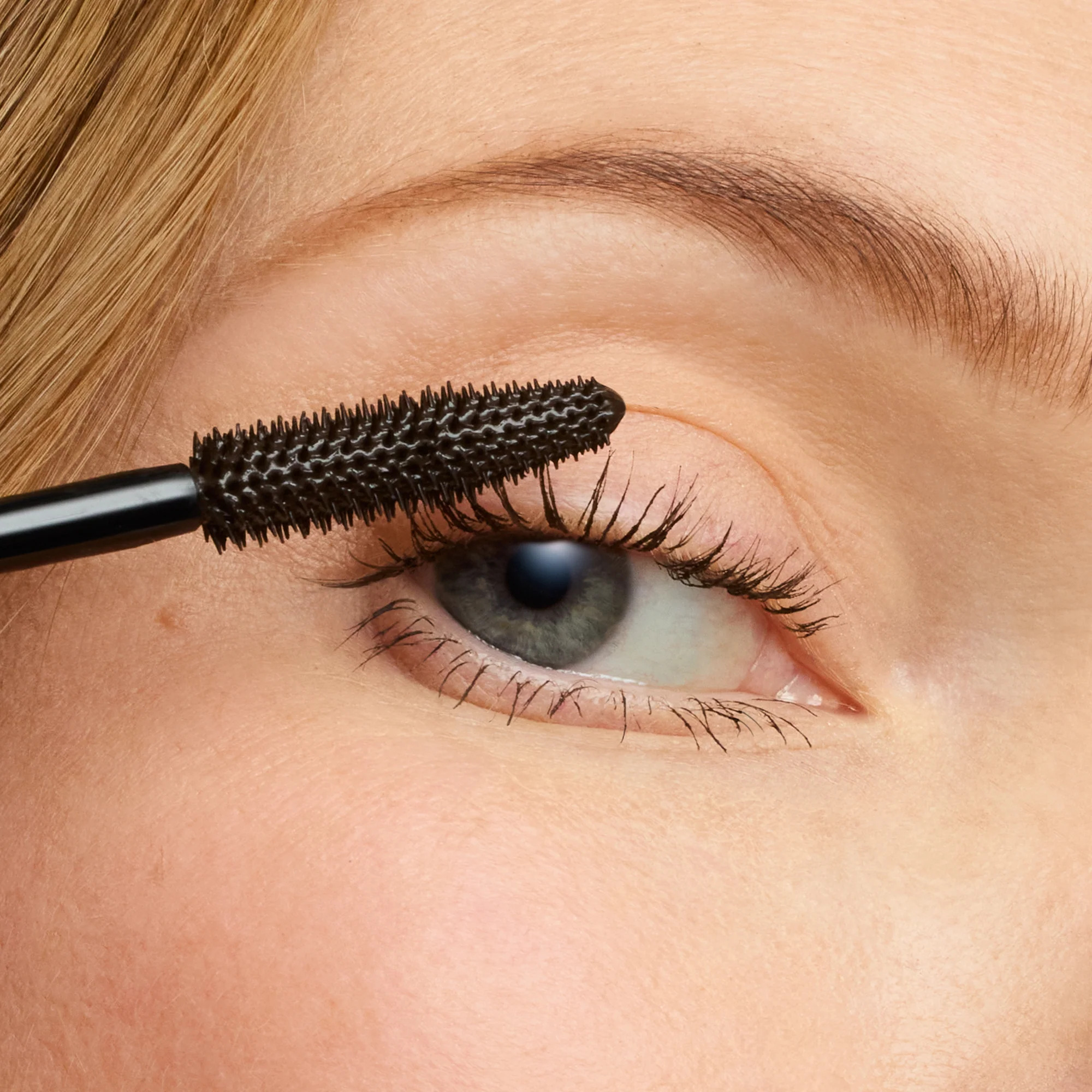 Lash Fixation Length & Definition Tubing Mascara BRUIN