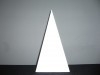 Piepschuim piramide hoogte 15 cm