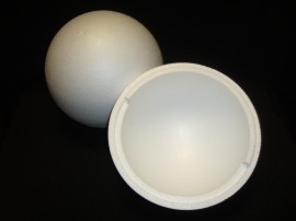 Piepschuim bal (2-delig) doorsnede 15 cm