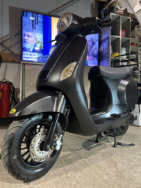 AGM VX50 2016