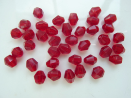 1295- 30 stuks bicone geslepen glaskralen 6x5mm donker rood transparant