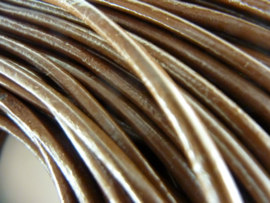 5 meter leren veter van 3 mm. dik licht bruin