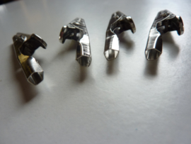 CH.207- 6 stuks grote krokodilknijpers van 50mm