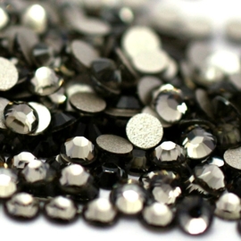 000675- ruim 100 kristalsteentjes SS12 3.5mm black diamond - SUPERLAGE PRIJS!