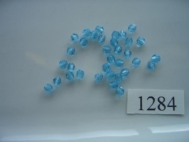 30 stuks tsjechische kristal facet geslepen glaskralen lichtblauw 4x3mm 1284