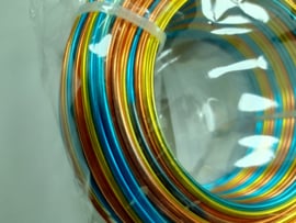 55 meter aluminiumdraad (Wire&Wire draad) van 2mm dik overlopend regenboog kleuren - extra goedkoop